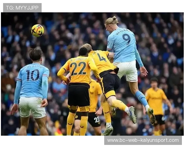 狼队反击直塞穿透，曼城回追补位到位，狼队 曼城